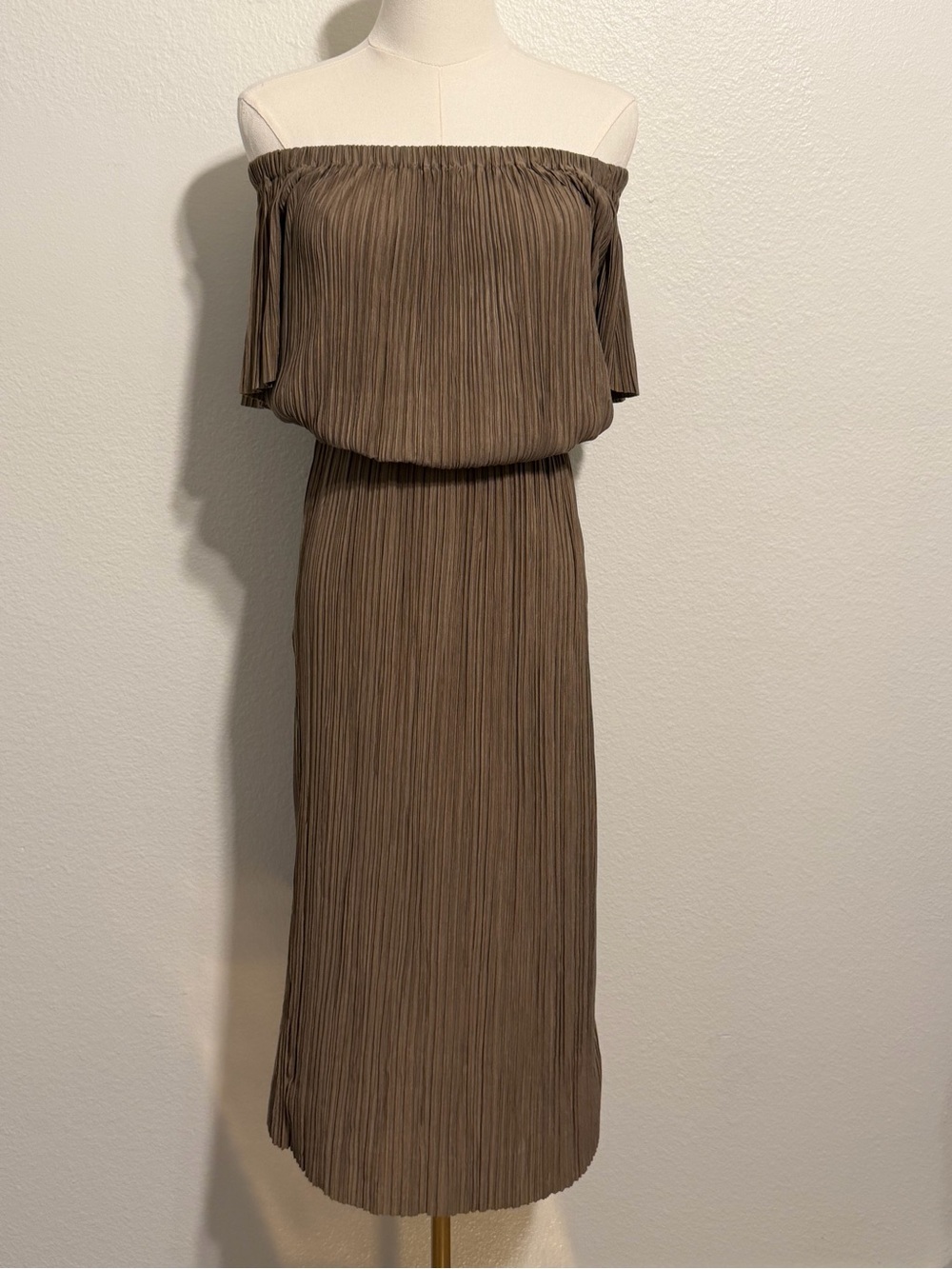 Gianni Bini Strapless Pleated Maxi Dress - Taupe